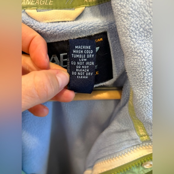 AE Vintage Snowboard Jacket - Picture 9 of 12